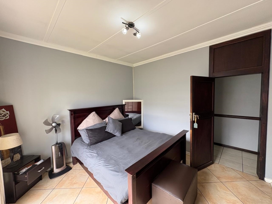 4 Bedroom Property for Sale in Jan Cillierspark Free State